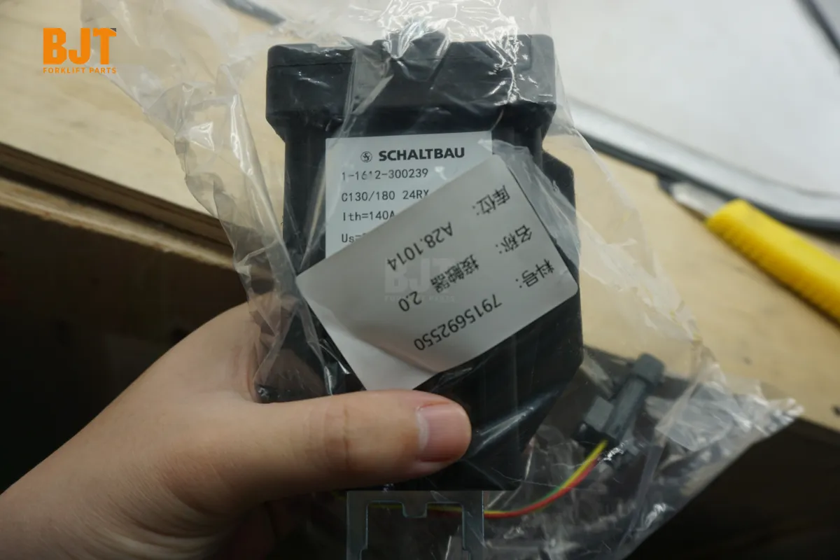 7915692550