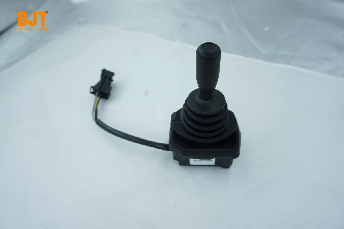 7919040095-C1
