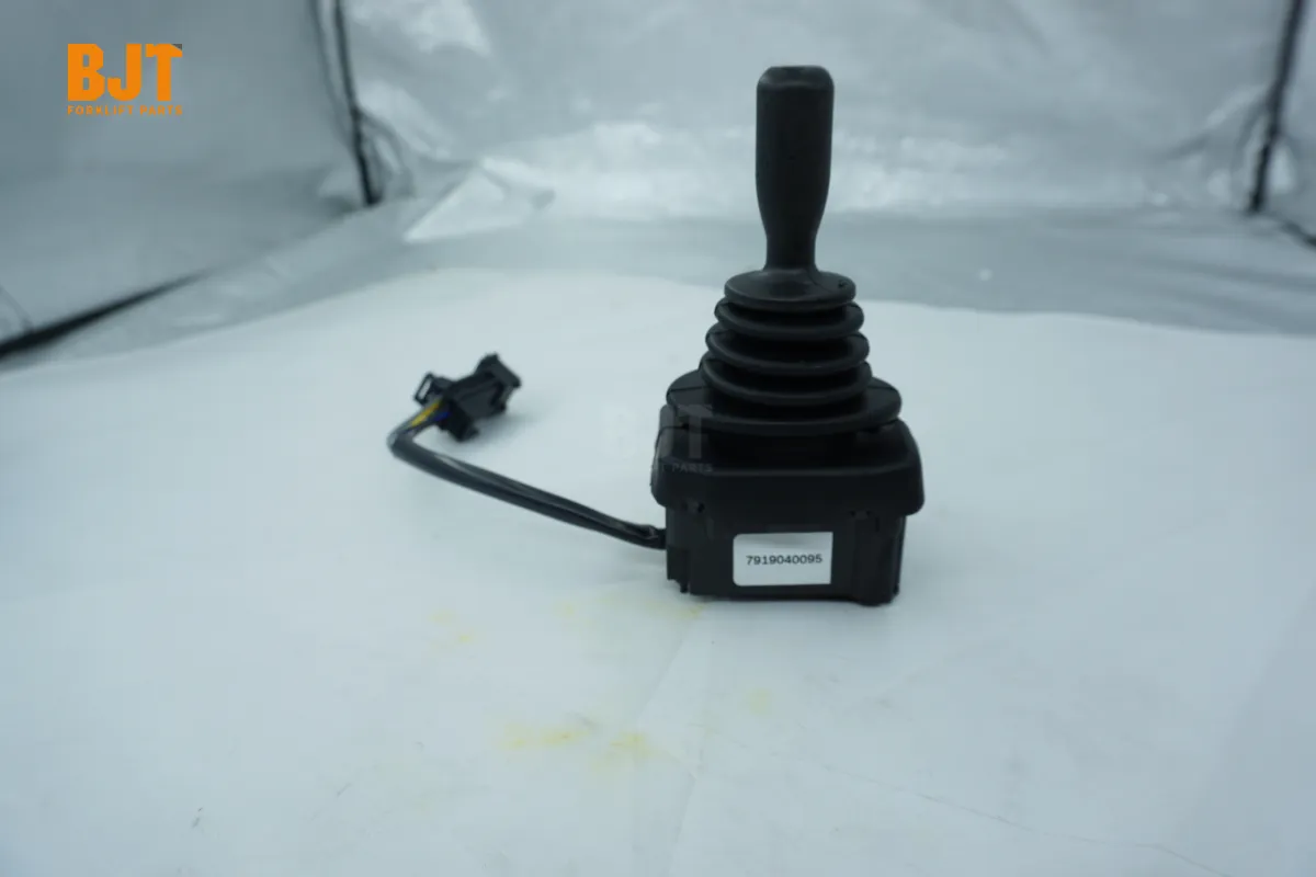 7919040095-C1