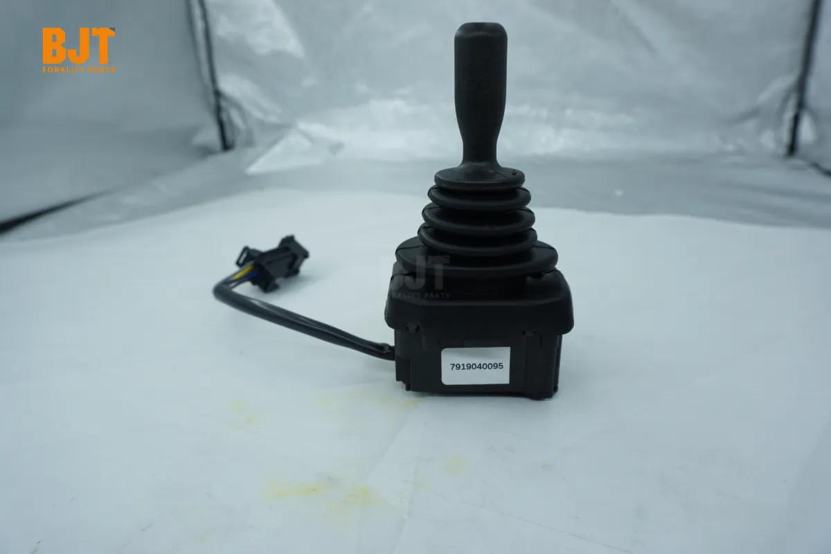 7919040095-C1