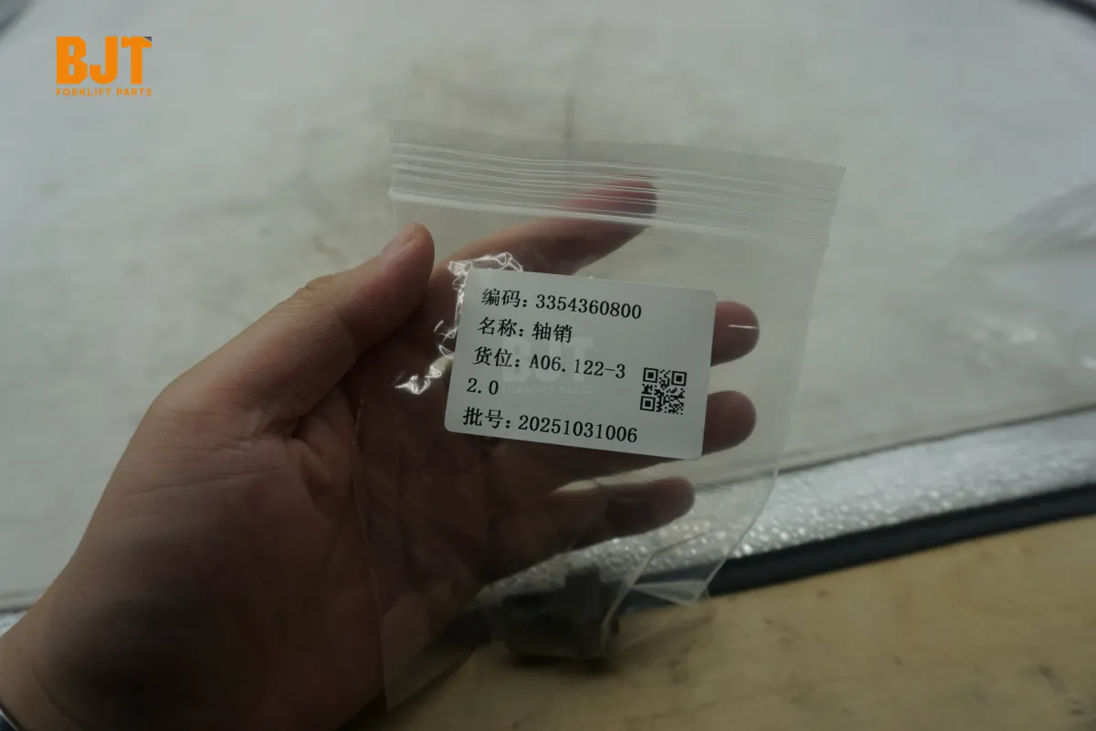 3354360800