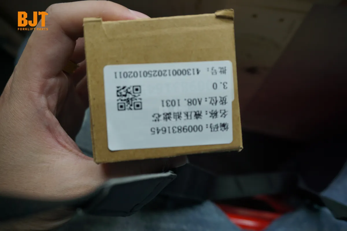 0009831645
