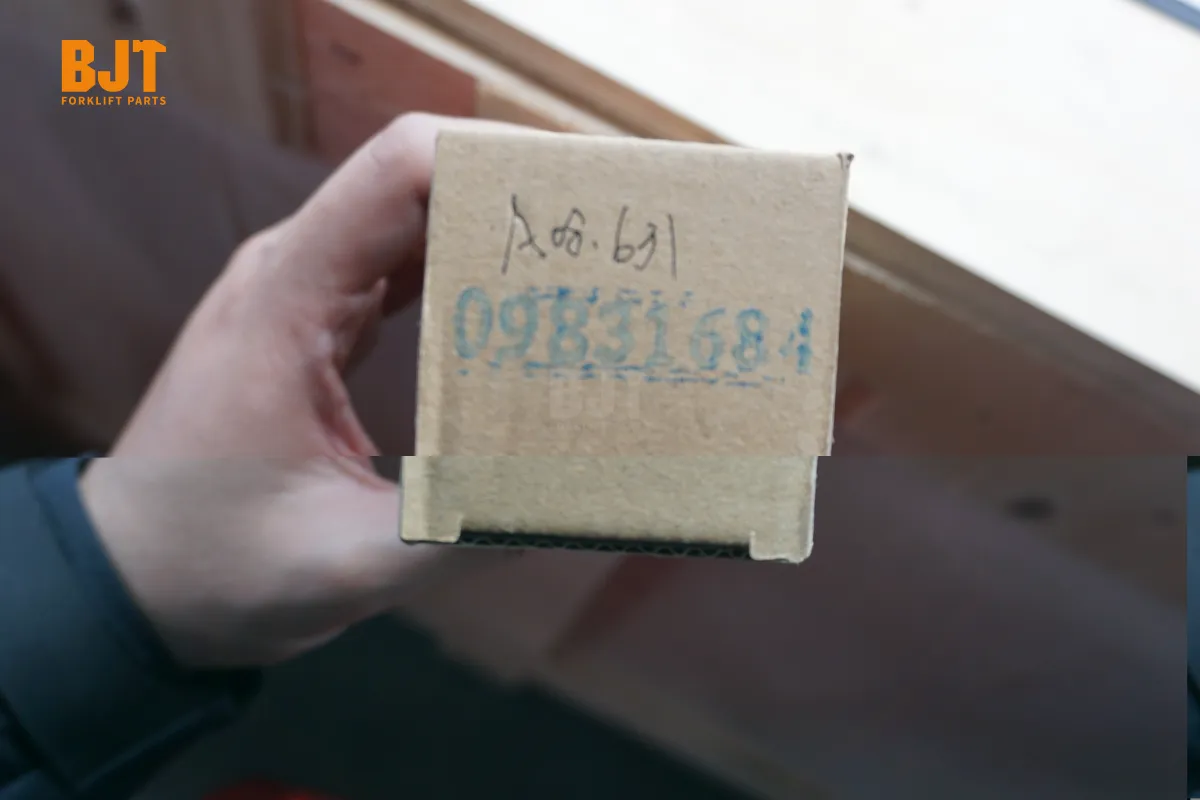 0009831684