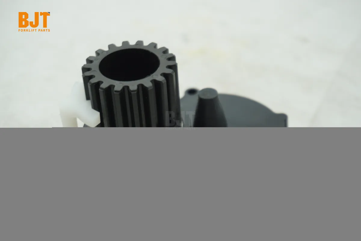 1153604701