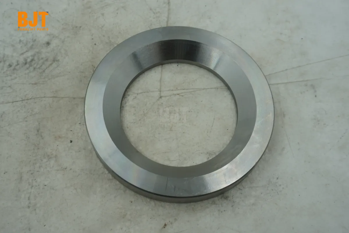 3104545000