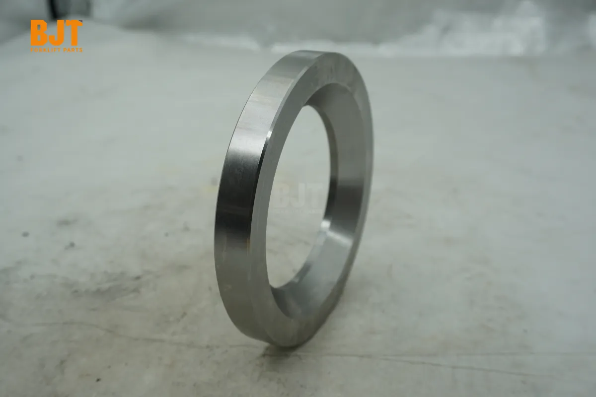 3104545000