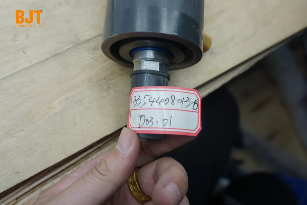 3354408013