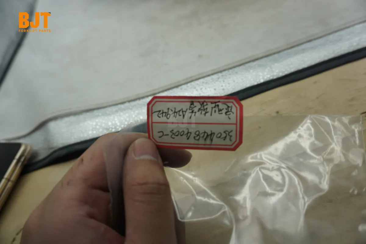 3504484003